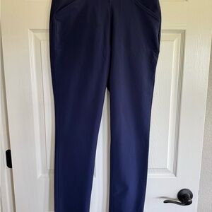 Peter Millar Blue stretch  Pants Straight Leg
Hidden side zipper and button